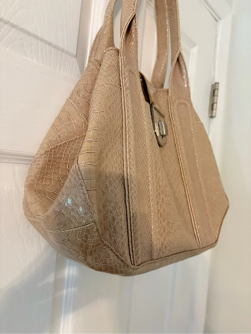 Tan Faux Snakeskin Oversized Hobo Shoulder Bag Y2K vegan leather